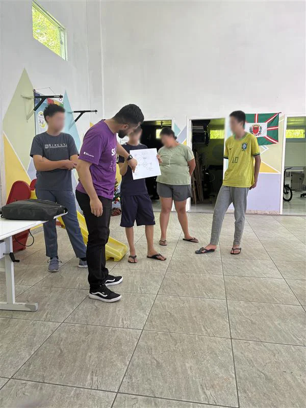 Projeto da Risotolândia prepara 50 jovens vulneráveis de Araucária para o primeiro emprego Projeto da Risotolândia prepara 50 jovens vulneráveis de Araucária para o primeiro emprego