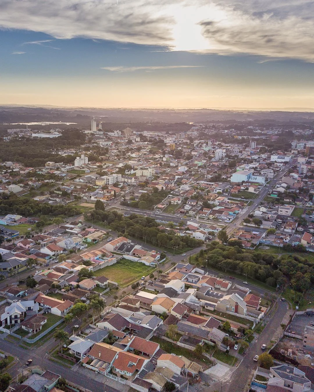 NP: Com dois terços do ano já vencidos, Araucária arrecadou apenas 53% do previsto